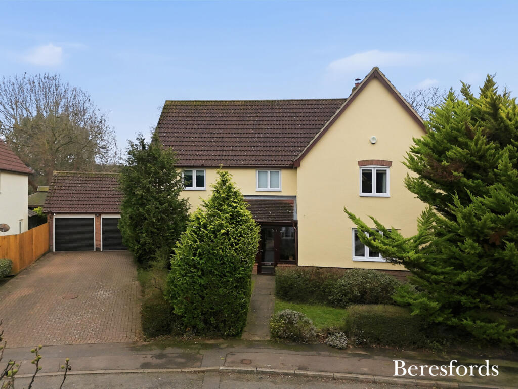 Main image of property: Salmons Close, Barnston, CM6