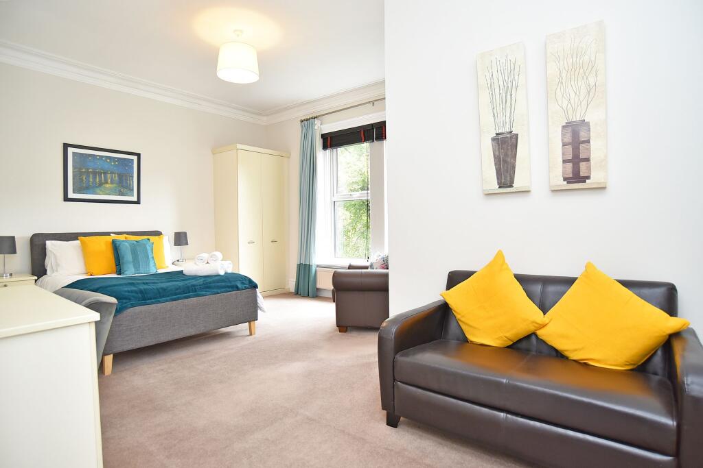 Franklin Road, Harrogate, HG1 photo 4