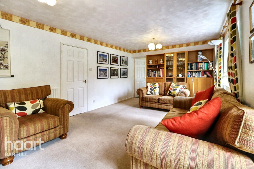 Sudeley Grove, Hardwick photo 4