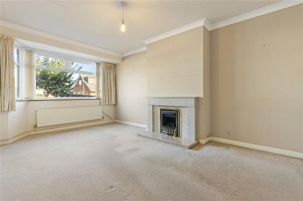 House in Grimsby, New Waltham - View 2