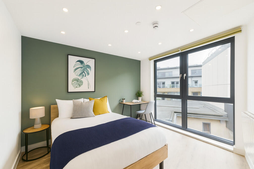 Main image of property: 16 Cherry Lane, Bristol