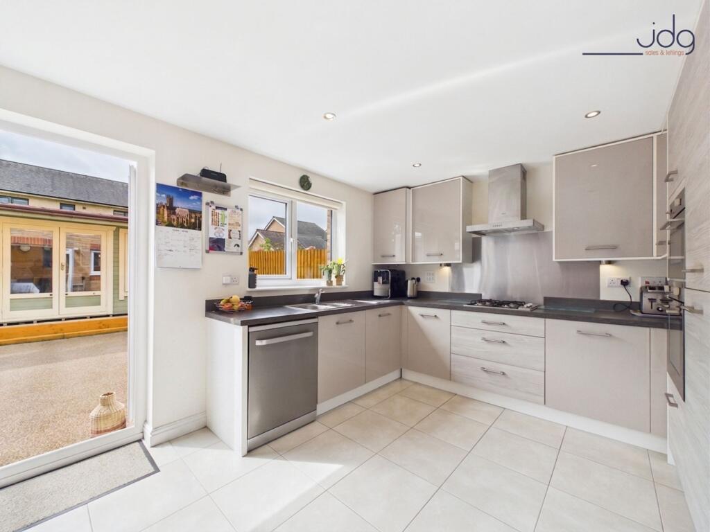 House in Lancaster, Lancashire - View 6