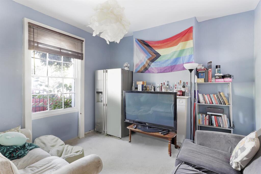 House in London - More