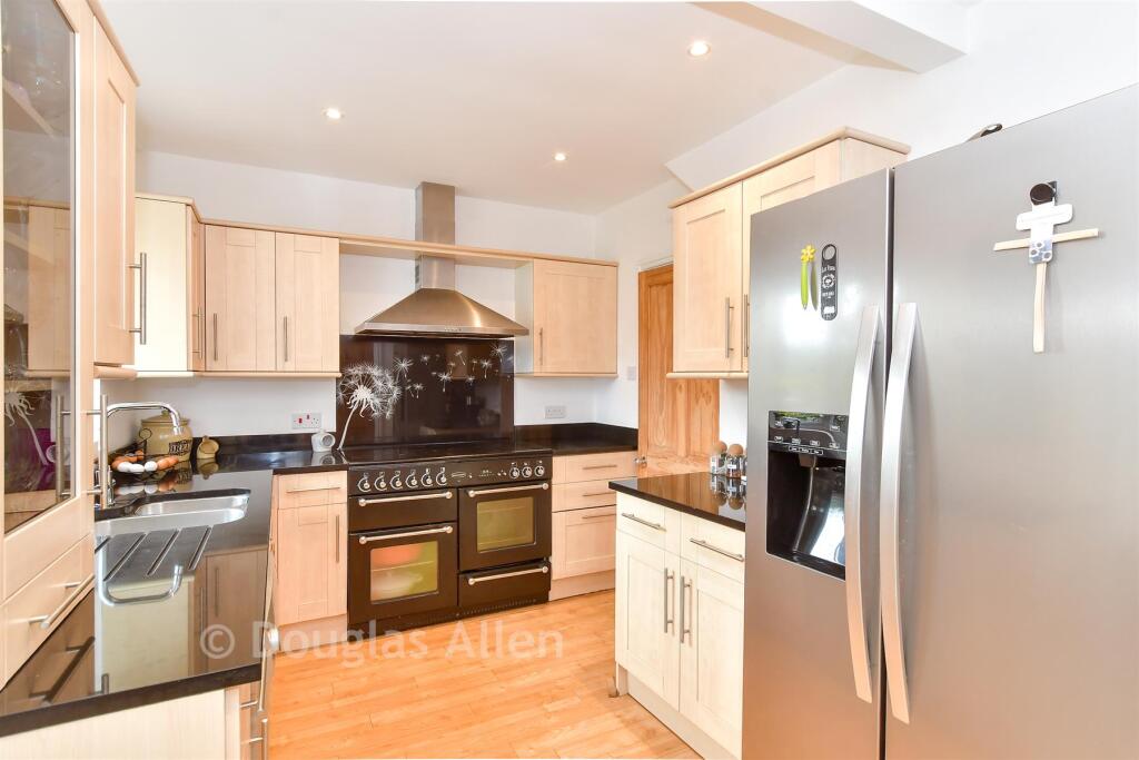 Main image of property: Roding View, Buckhurst Hill, Essex