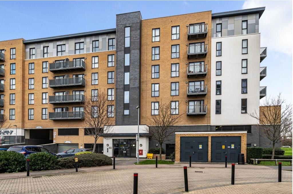 Main image of property: Clydesdale Way Belvedere DA17