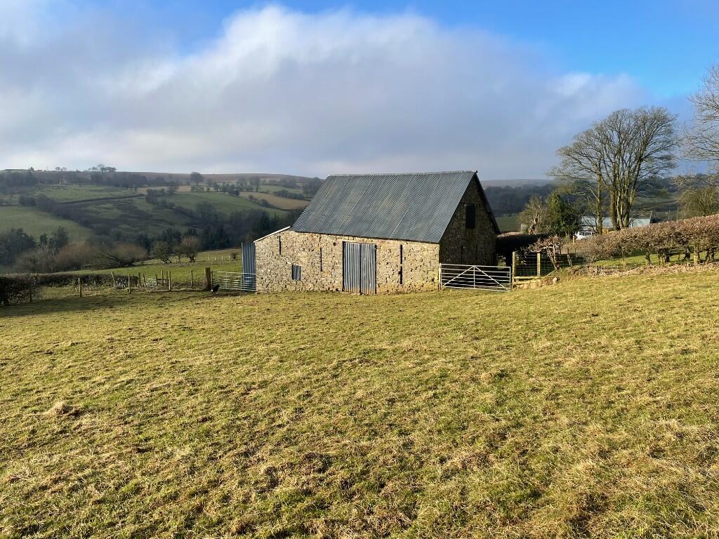 Main image of property: Cilyronnen Barn, Llandefalle, Brecon, LD3 0NS