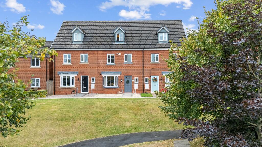 Main image of property: Hartley Green Gardens, Billinge, WN5