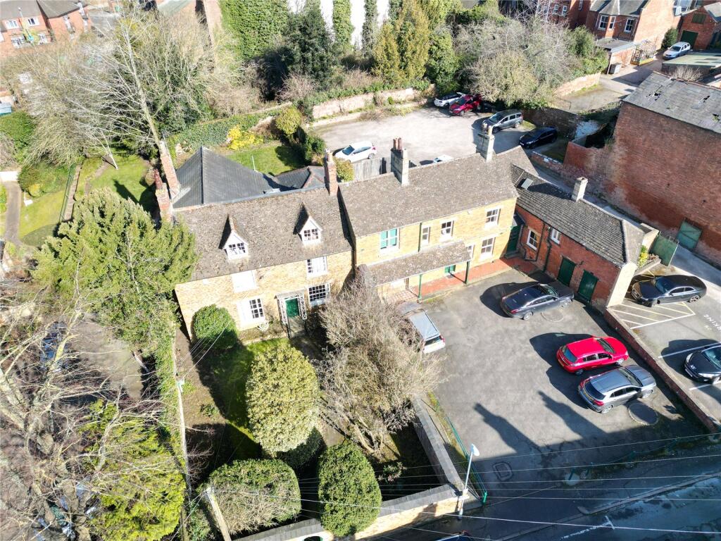 Main image of property: West Street, Kettering, Northamptonshire, NN16