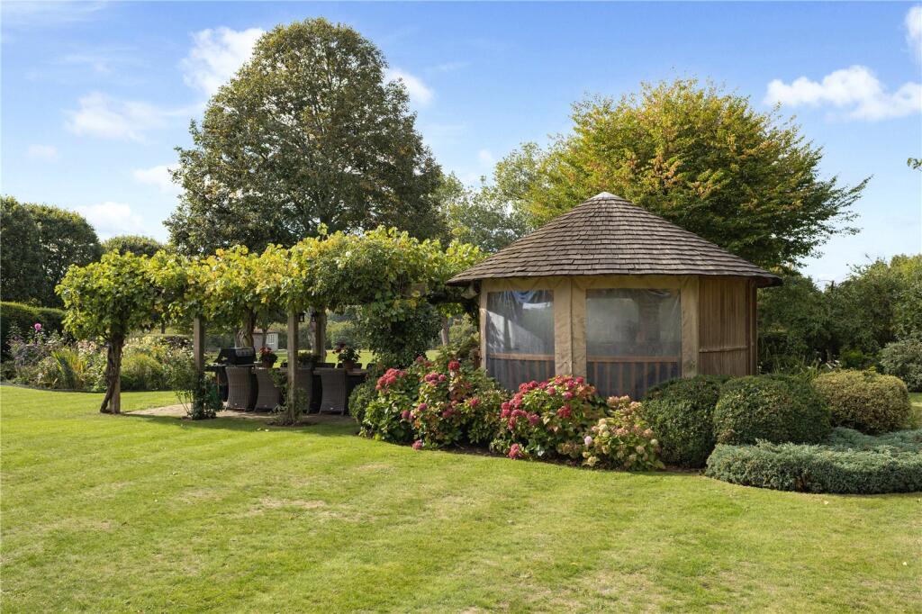 Additional image 36 of Rabley Heath Road, Welwyn, Hertfordshire, AL6