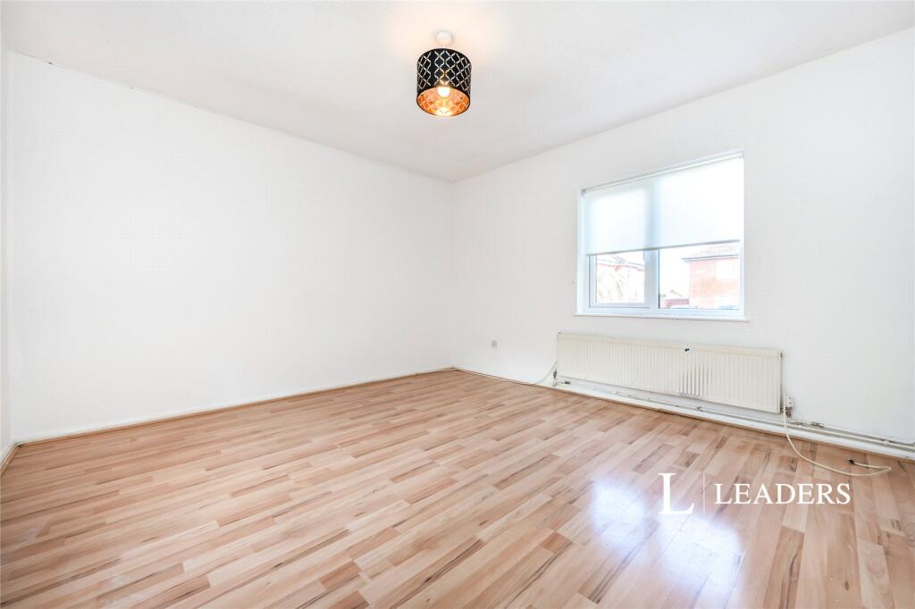 House in Milton Keynes, Abbey Hill - View 4