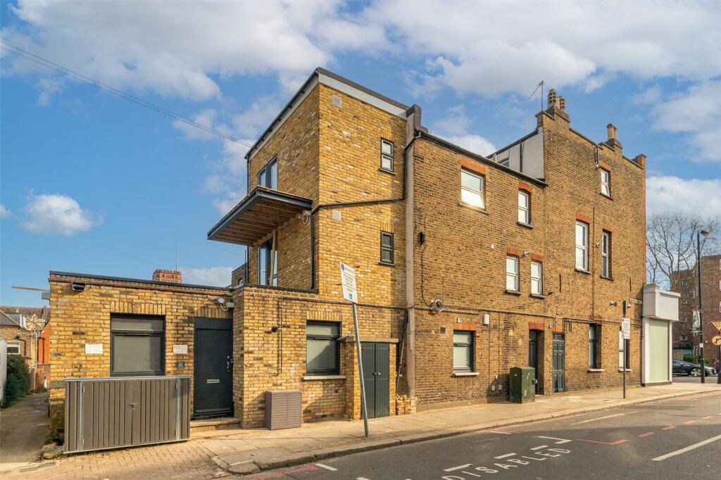 Main image of property: West Hill, Wandsworth, SW18