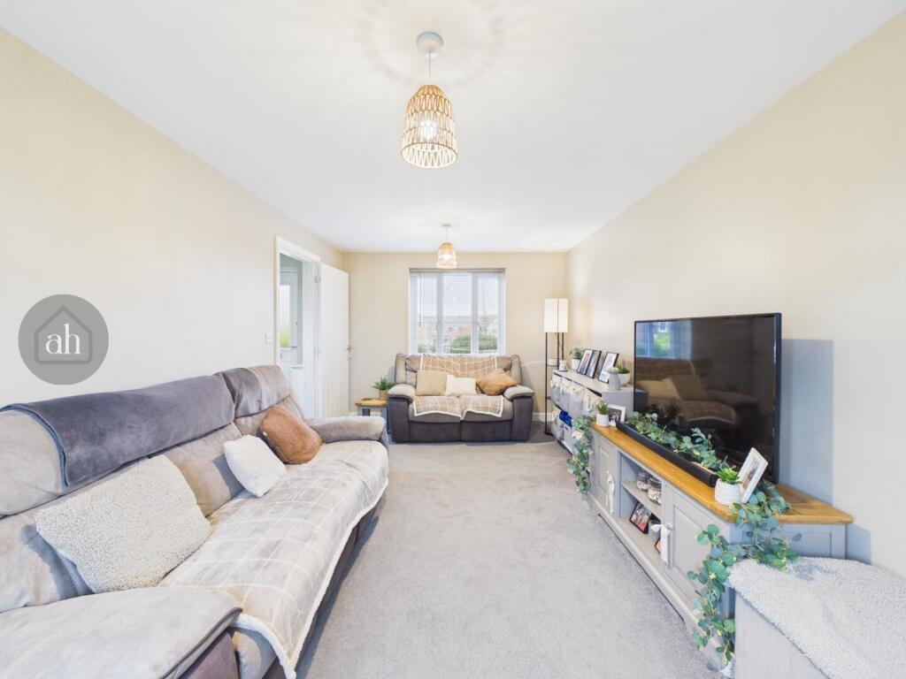 House in West Suffolk, Bury St Edmunds - View 2
