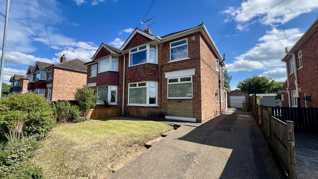 3-bed semi-detached on Mirfield Road, Scunthorpe, £160,000