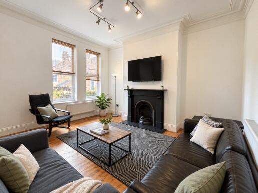Main image of property: Devonshire Place, Newcastle Upon Tyne, NE2