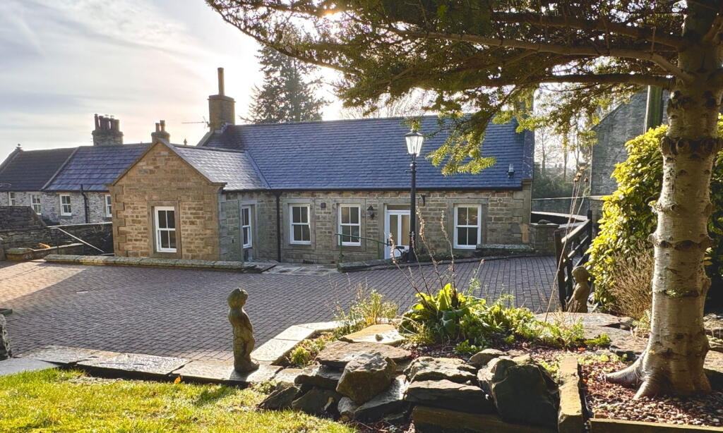 Main image of property: Thornborough Lodge, Moor Road, Leyburn