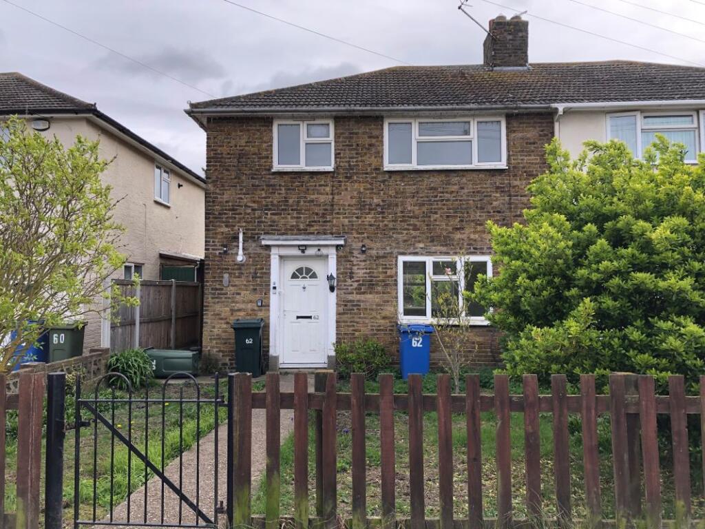 Main image of property: 62 Victoria Street, Sheerness, Kent, ME12 1YB