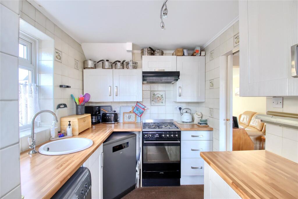 House in Egglescliffe, Kingsmead - View 4