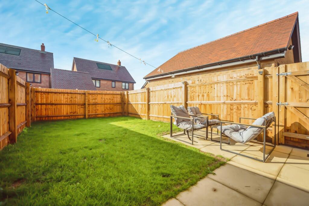 Bridle Way, Maidstone, ME16 photo 4