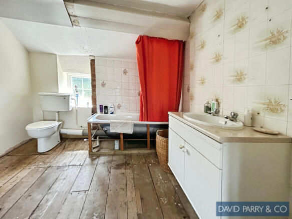 Attractive Smallholding Country Property