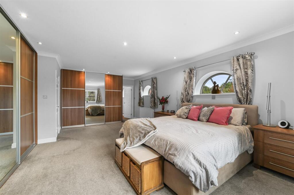 House in Babergh, Tattingstone - View 4