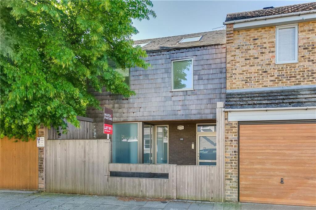 Main image of property: Glentham Road, London