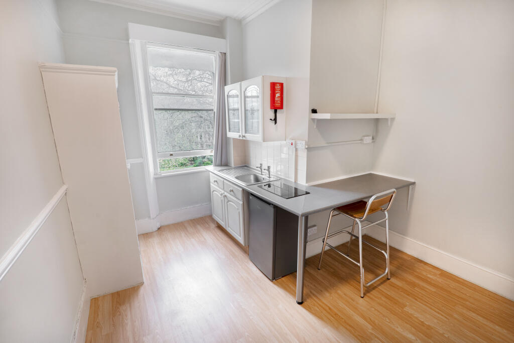Main image of property: Courtfield Gardens, Earl's Court, London SW5