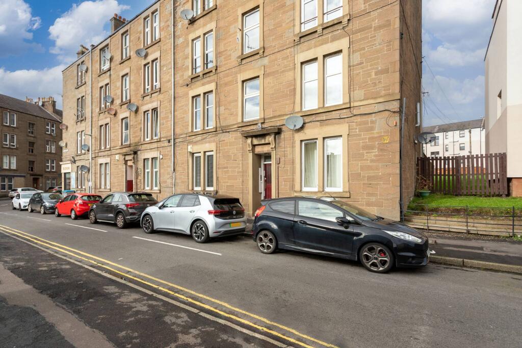 Main image of property: G/L, 4 Wedderburn Street, Dundee, DD3 8BX
