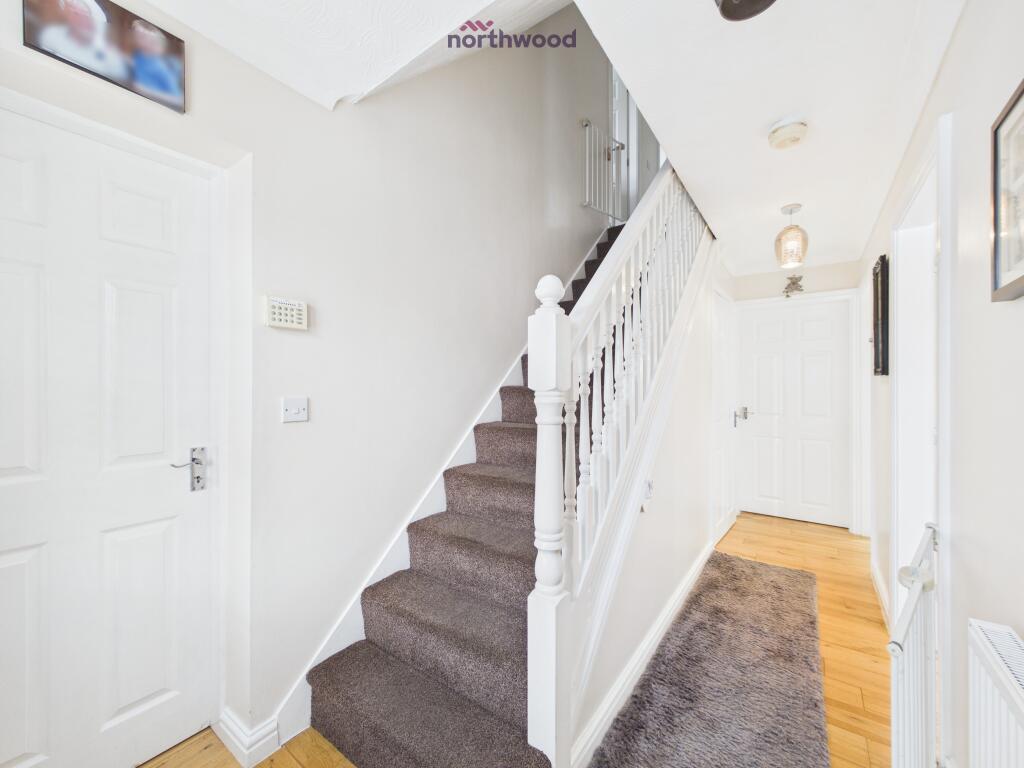 Rhuddlan Road, Wrexham, LL14 photo 3