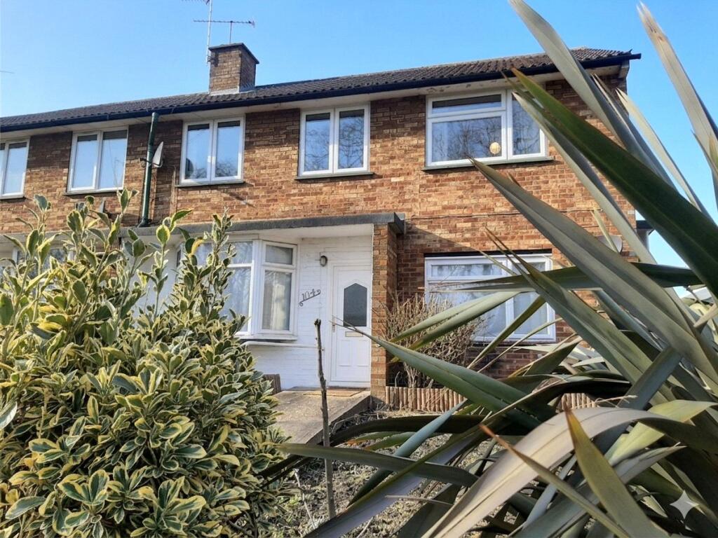 Main image of property: Hertford Road, Enfield, EN3