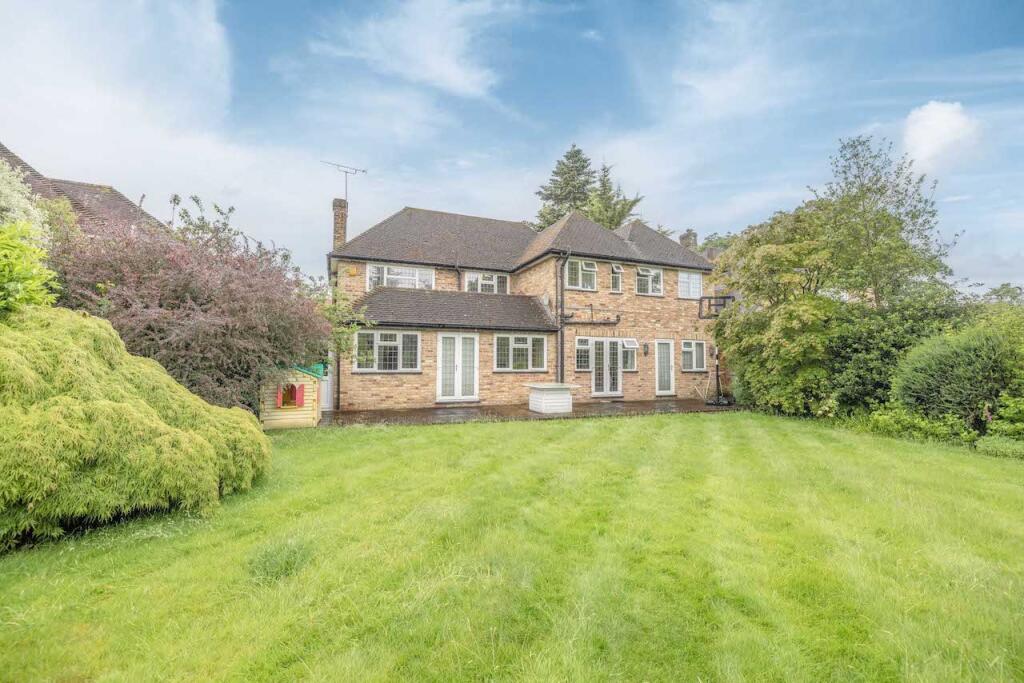 Ellis Avenue, Chalfont St Peter, SL9 photo 4