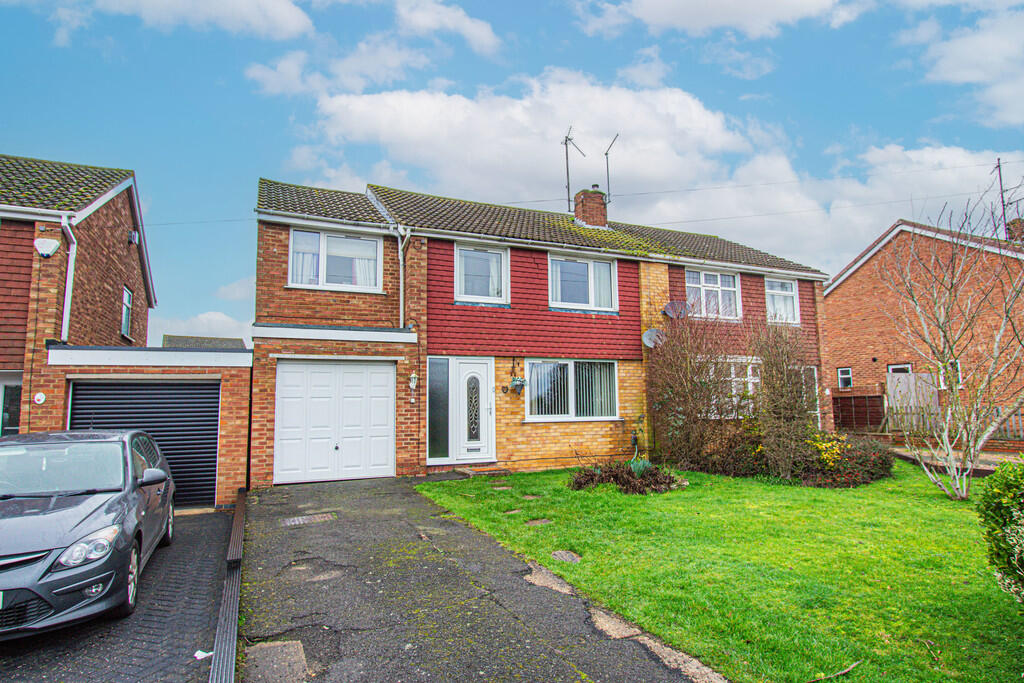Main image of property: Mountfield Road, Irthlingborough