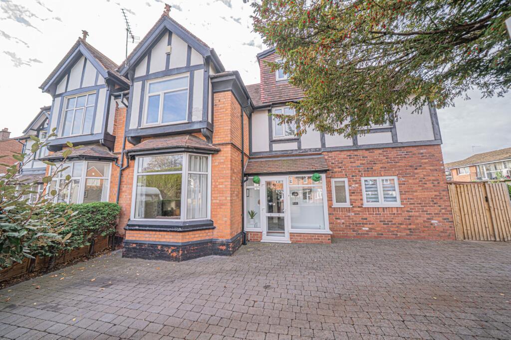 Longmore Road, Shirley, B90