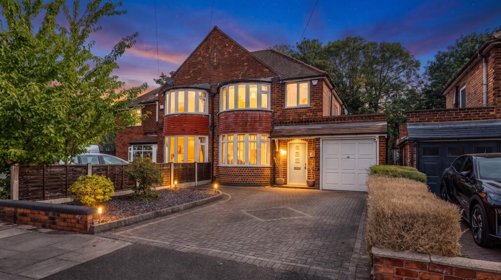 Main image of property: Sutton Coldfield, West Midlands, B76