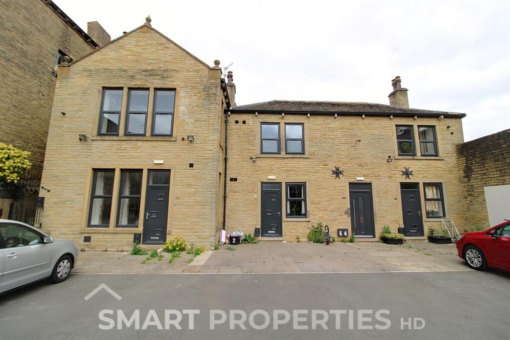Main image of property: 20, Blackwall, Halifax