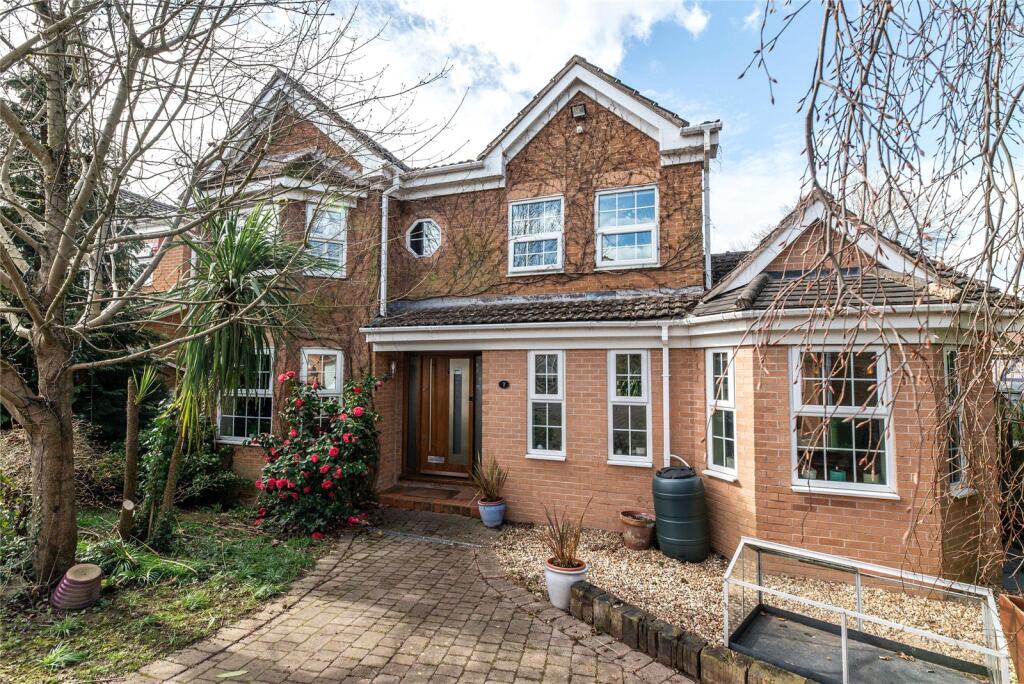 Main image of property: Kendray Close, Belper, Derbyshire, DE56