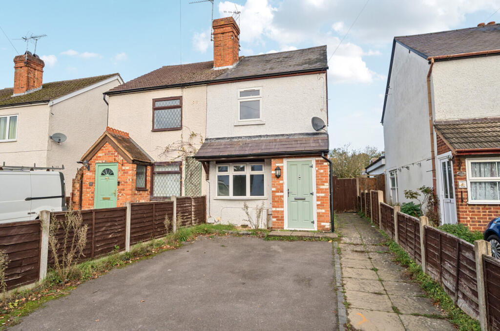 Main image of property: Farnborough, Rushmoor, GU14