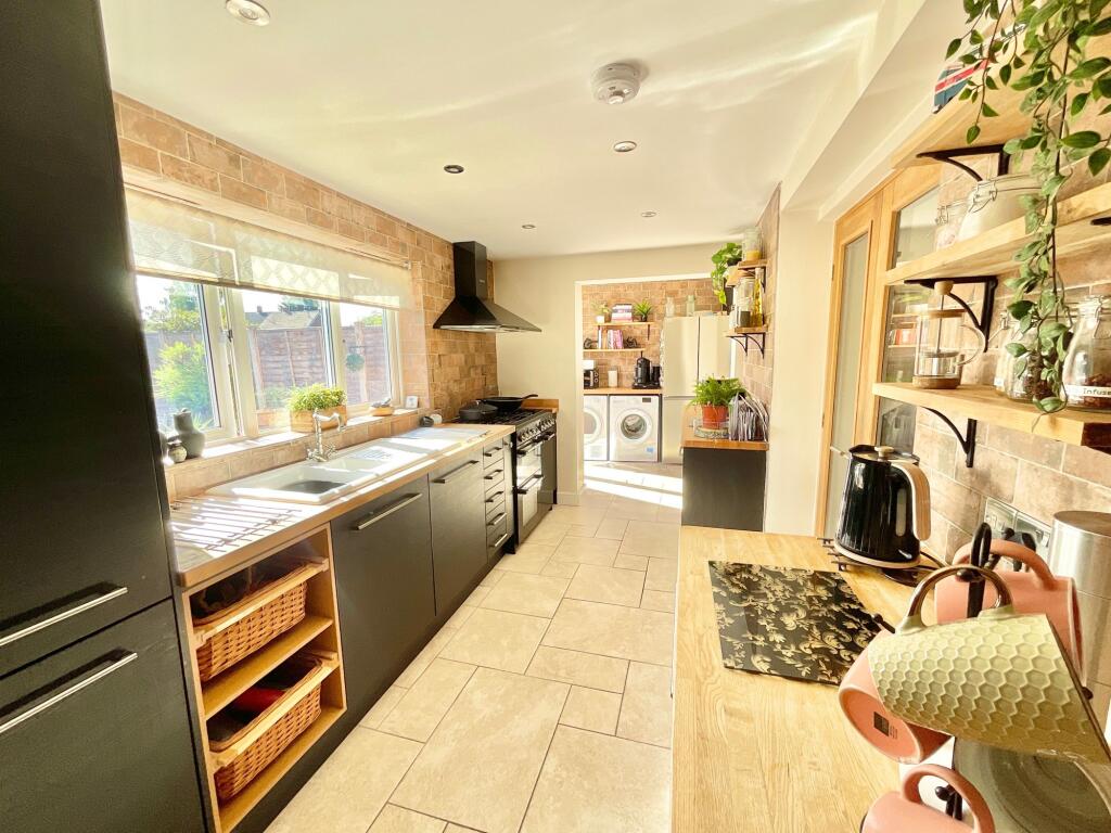 House in Telford, Muxton - View 3