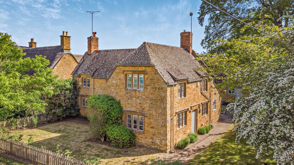 Main image of property: Over Worton, Chipping Norton, Oxfordshire