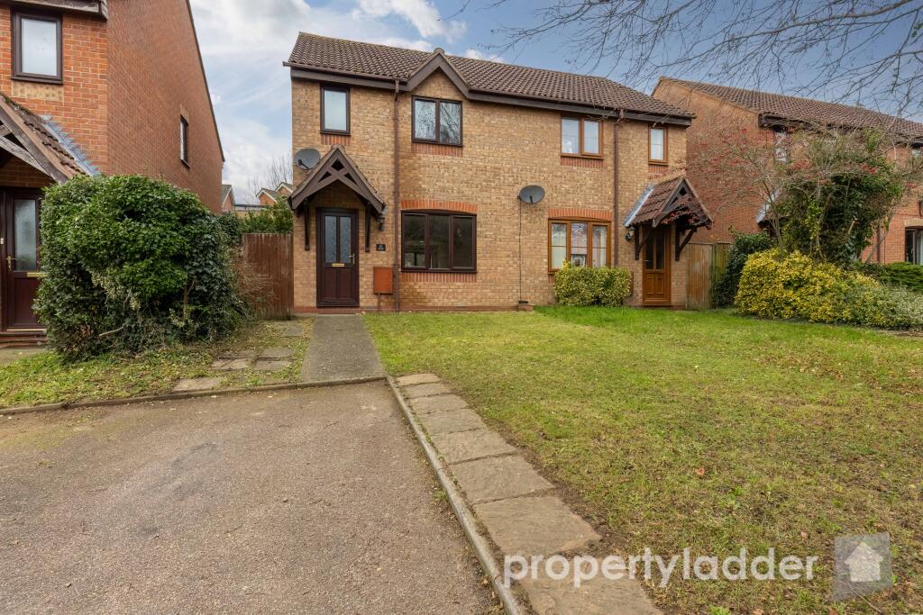 Olive Avenue, Newton Flotman, NR15 photo 2