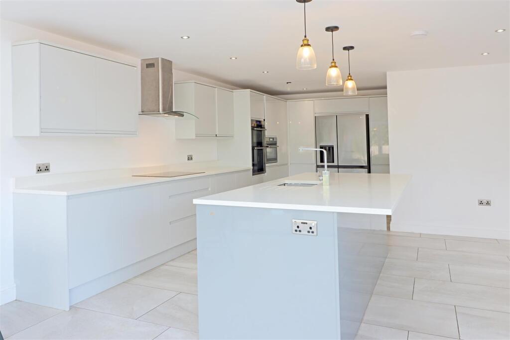 House in Newcastle upon Tyne - View 3
