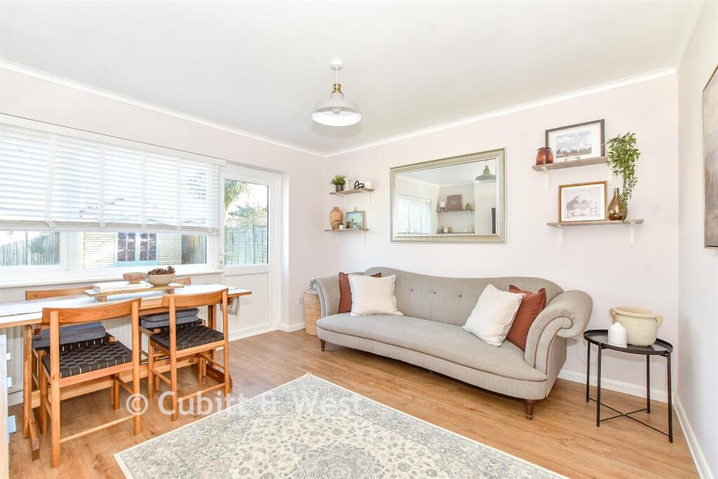 Main image of property: Lynwood Avenue, Waterlooville, Hampshire