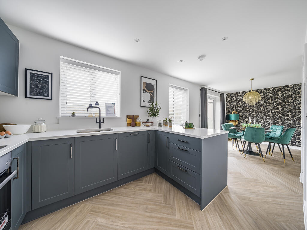 Main image of property: Higham Lane,
Nuneaton,
CV11 6BD