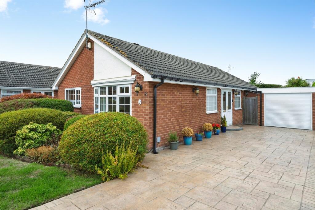 Main image of property: Allangate Close, Wirral