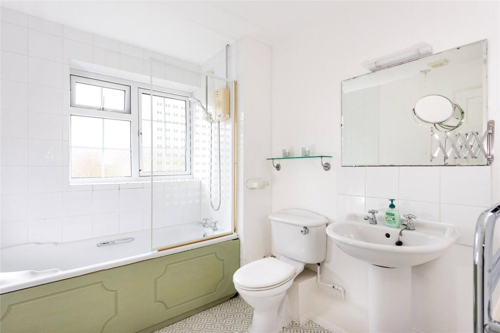 House in North Crawley, City of Milton Keynes - More