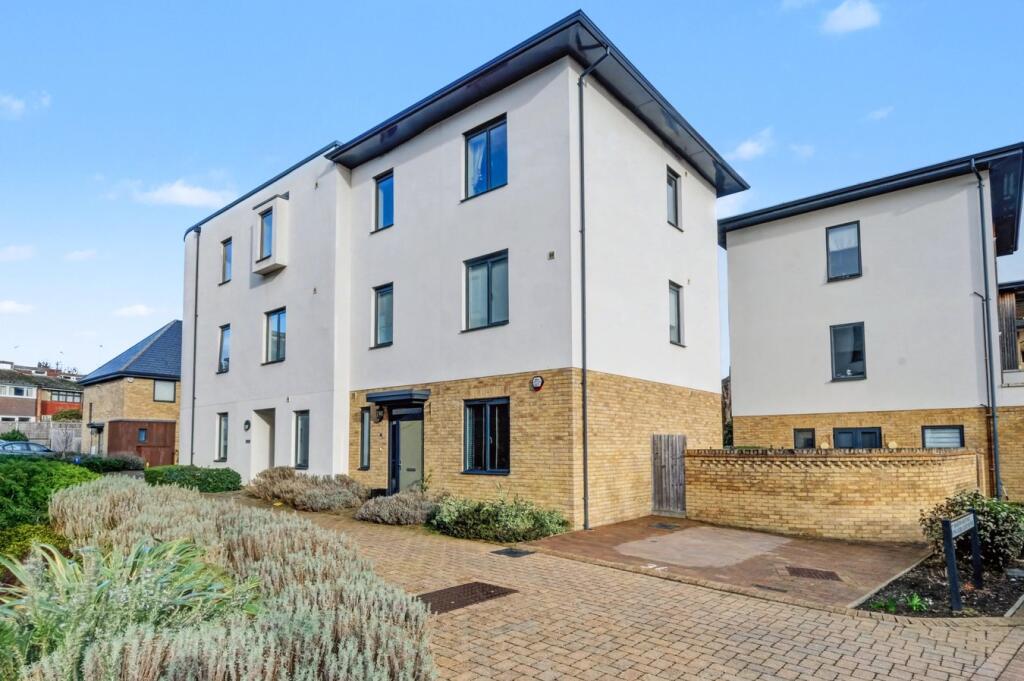 Main image of property: Hardy Close, Chelmsford, CM1