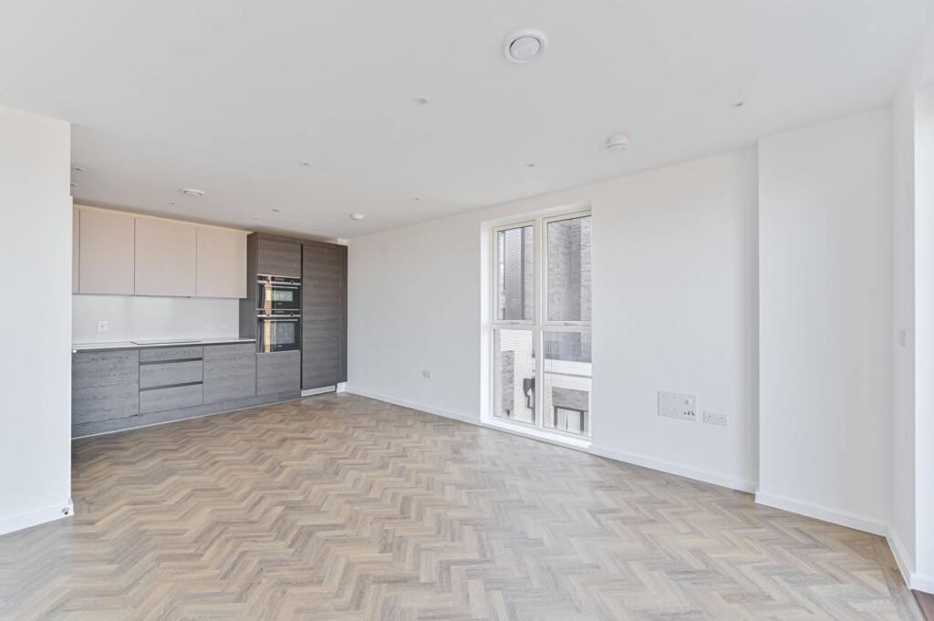 Main image of property: Clapham Park, Balham, London, SW4