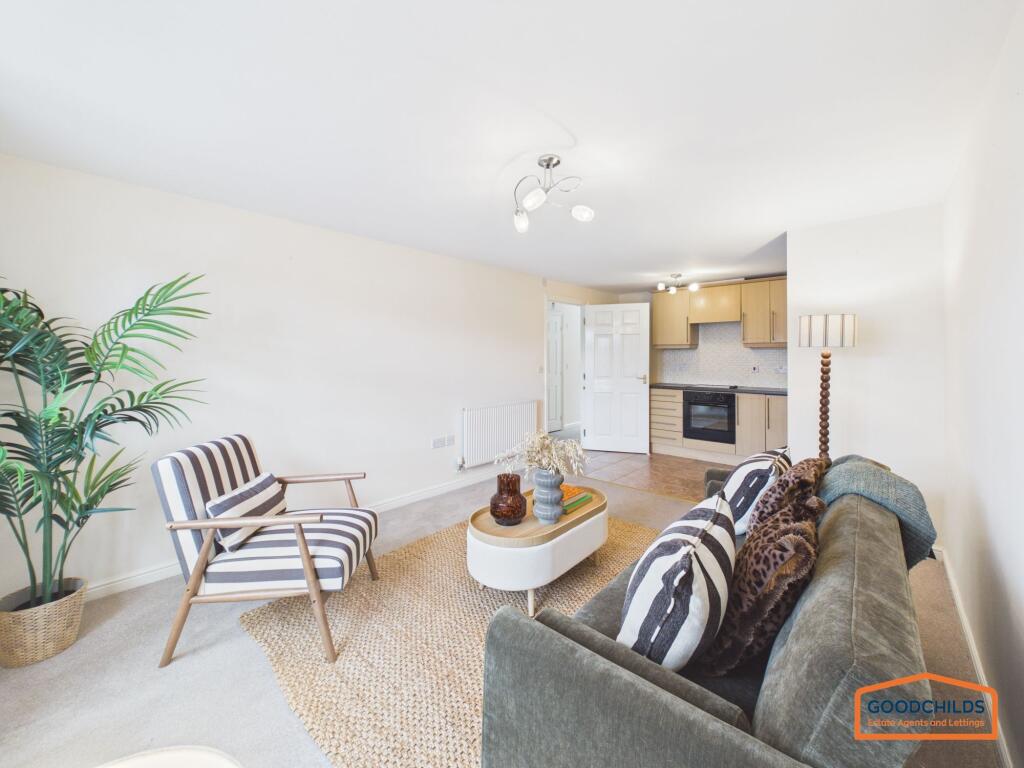 Apartment in Walsall, Aldridge - View 4