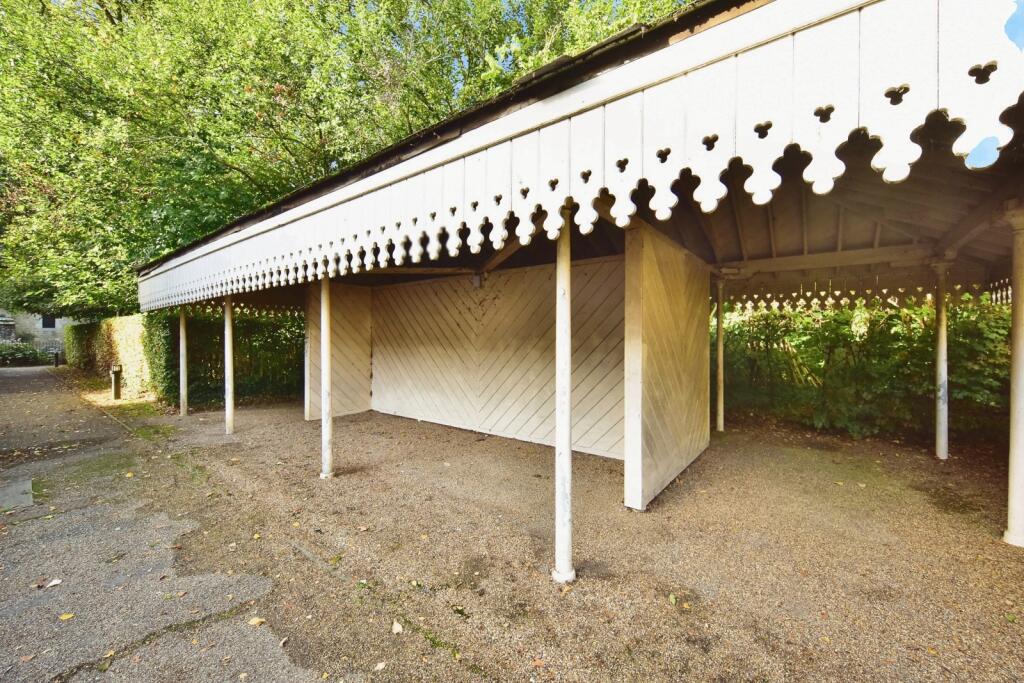 House in Rochester - View 2