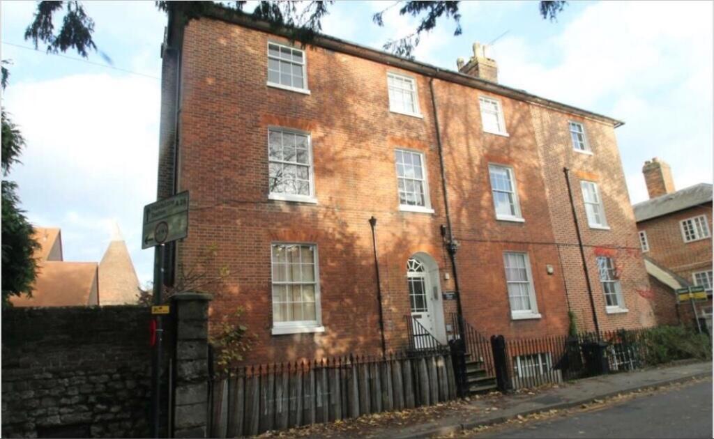 Main image of property: Tonbridge Road, ME18