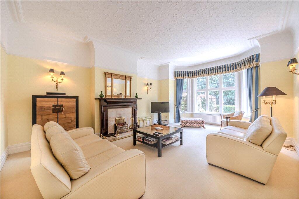 Apartment in Harrogate - View 3